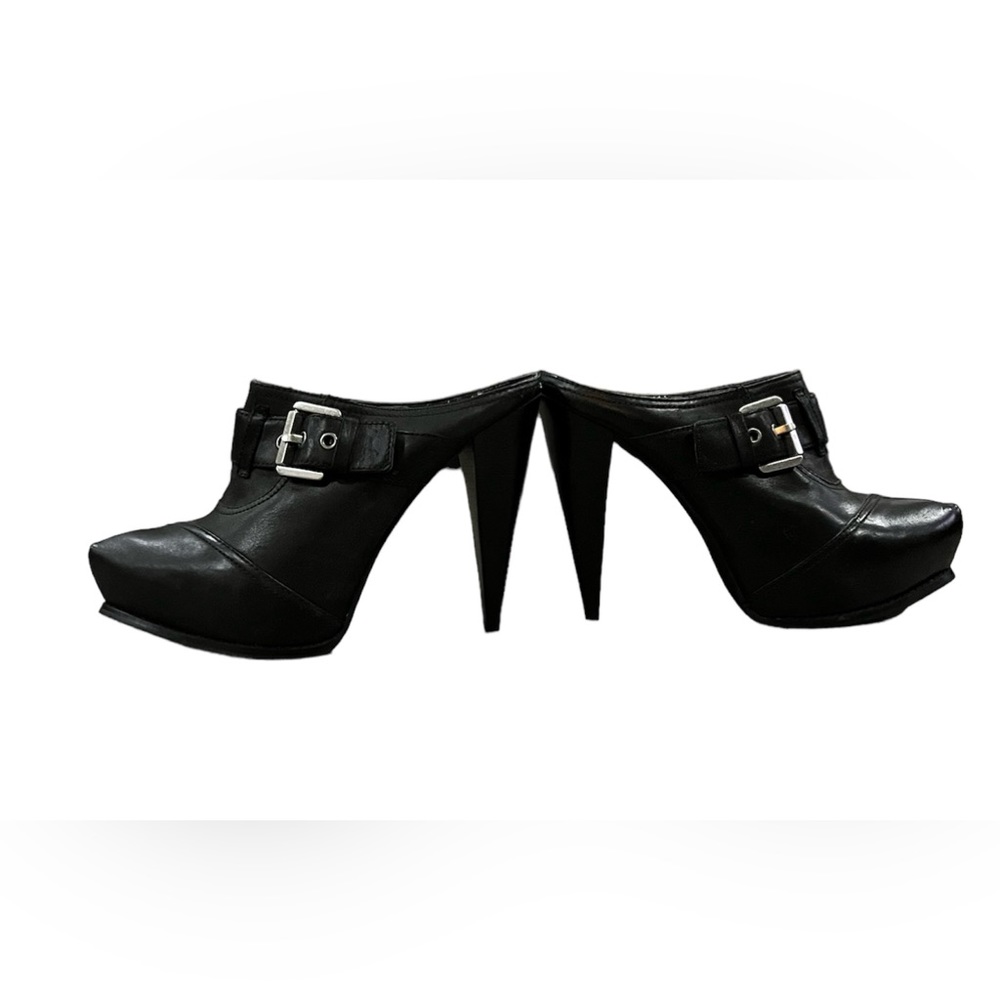 Mule Type 6” Heel